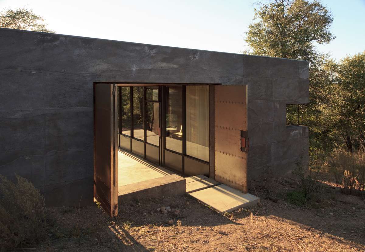 Casa Caldera Off-Grid Self-Sustainable House by DUST