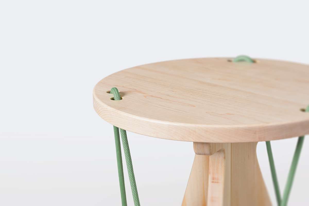 Connected Stool by Kim Myung Nyun
