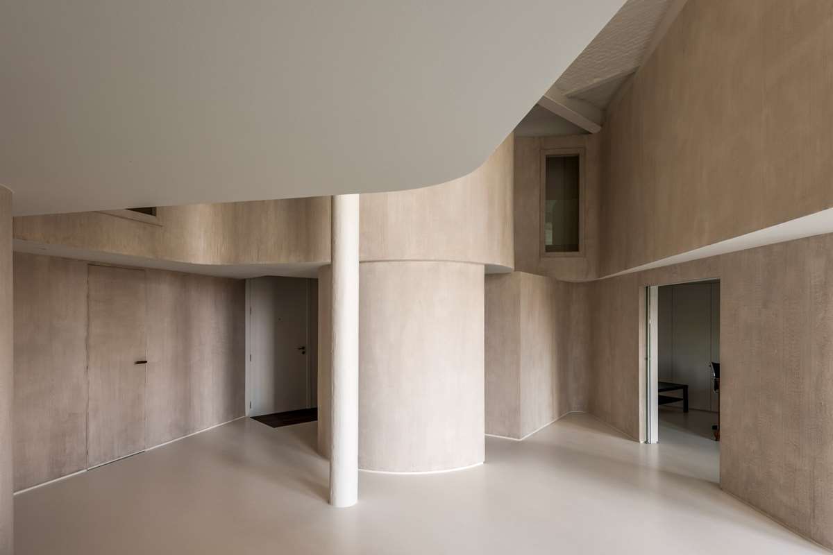 Loft M by Graux & Baeyens Architects