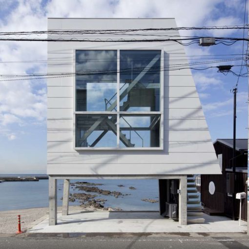 Window House by Yasutaka Yoshimura Architects