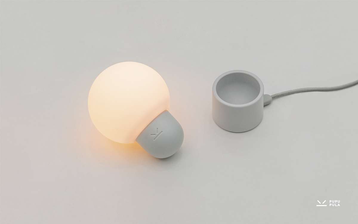 Squeezable Wireless Lamp Little Bulb Pro by PUPUPULA