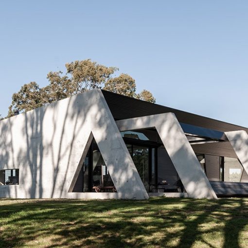 Great Granny House in Coopers Shoot by Harley Graham Architects