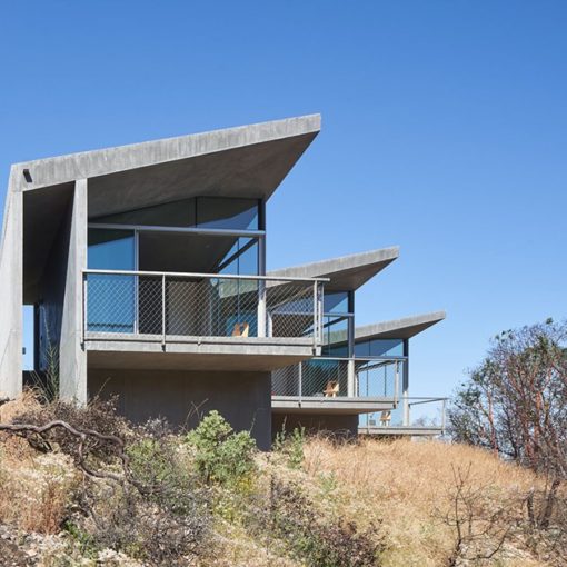 Ridge Concrete Guesthouse in Sonoma by Mork-Ulnes Architects