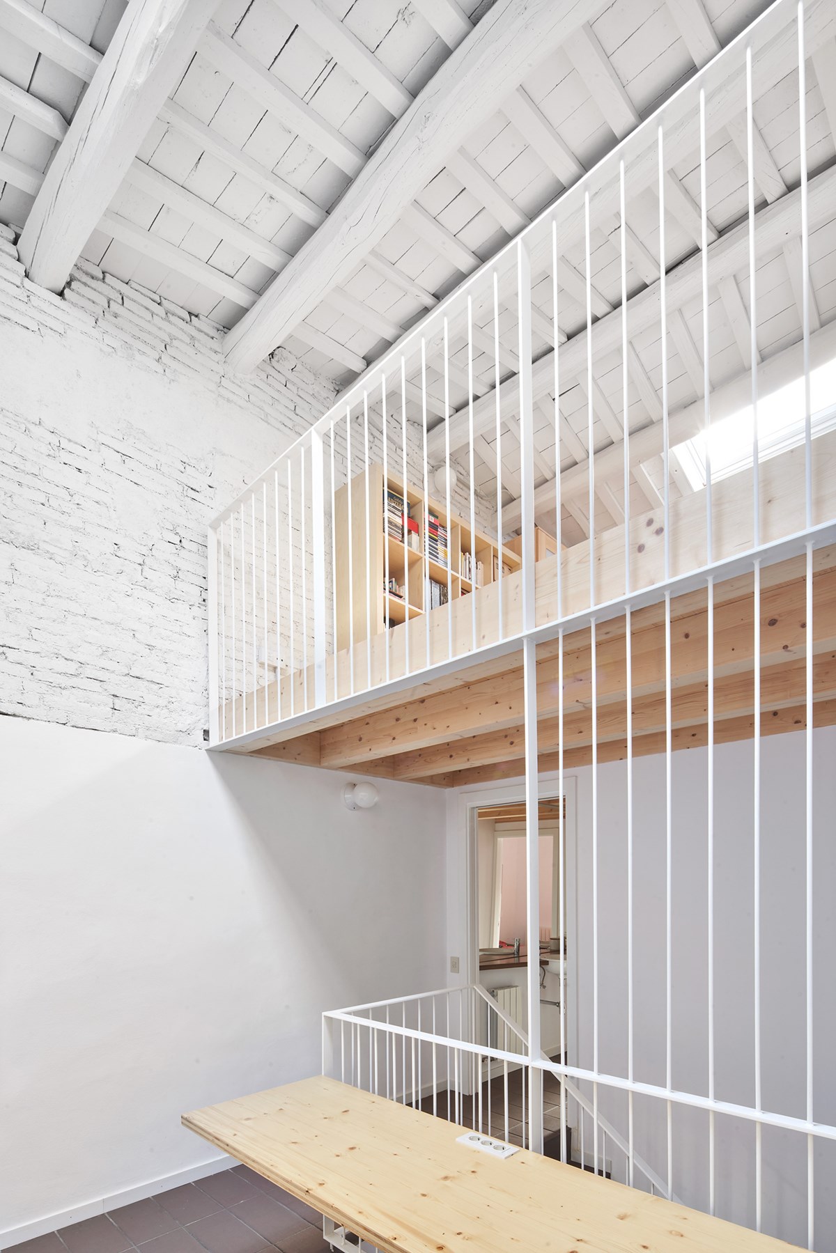 82SAN - Narrow Row House Transformed into Energy-Efficient Family Home