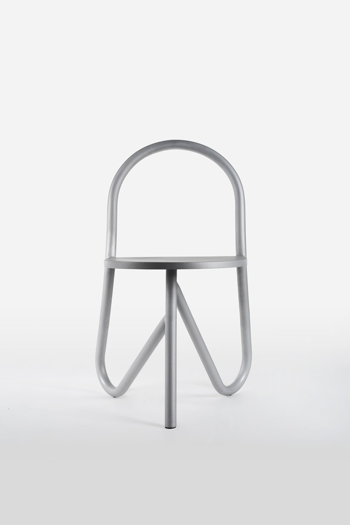 Chair No.19: A Modern and Elegant Furniture Design with a Single Form