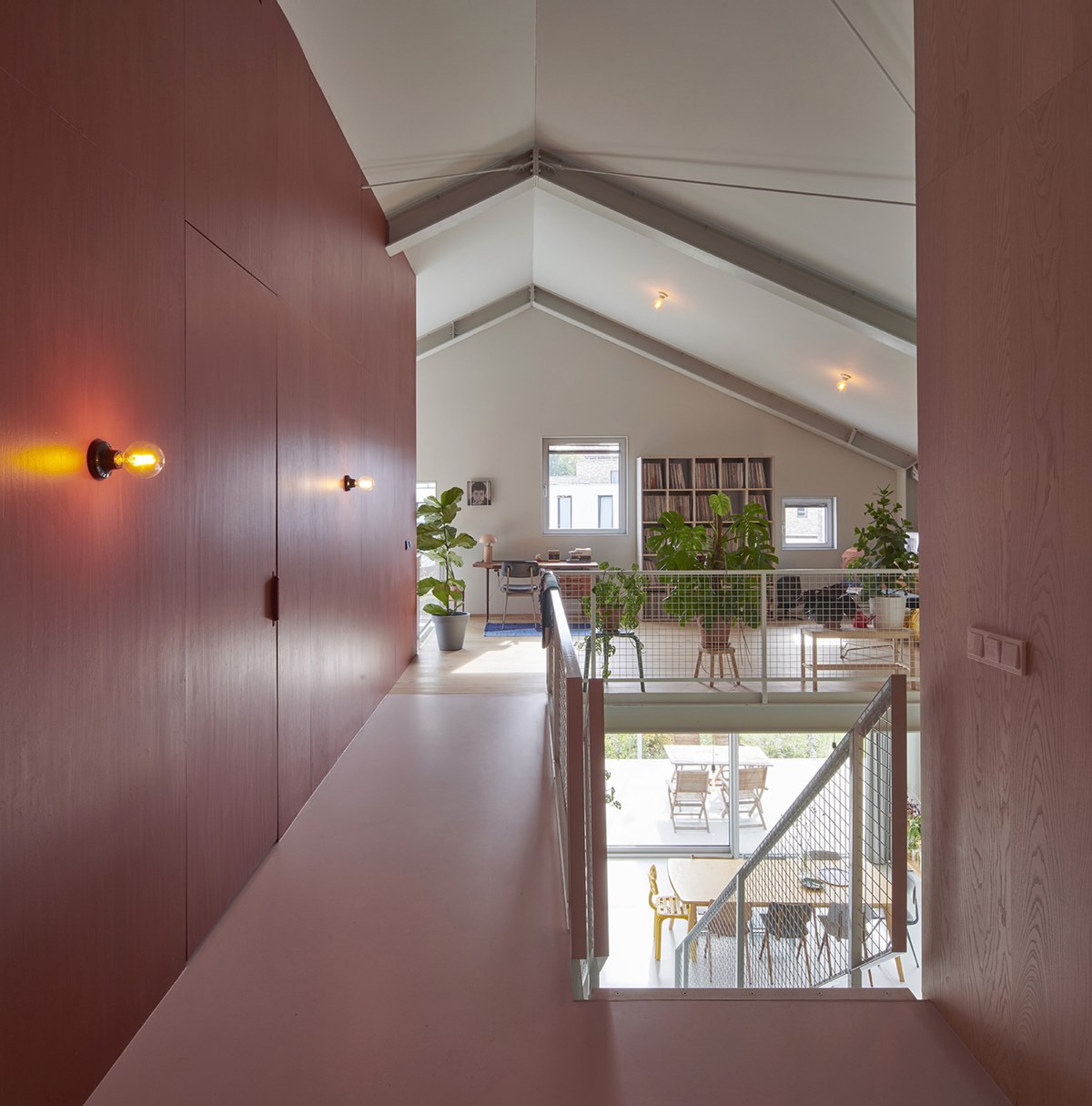 House R Eindhoven by Eek and Dekkers